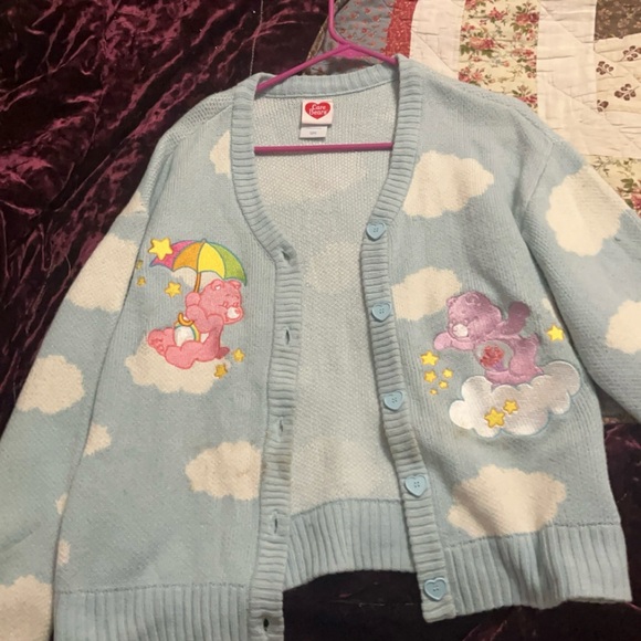 Carebear Cardigan - Picture 2 of 2